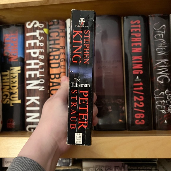 4/$25 The Talisman by Stephen King and Peter Straub - Picture 3 of 3